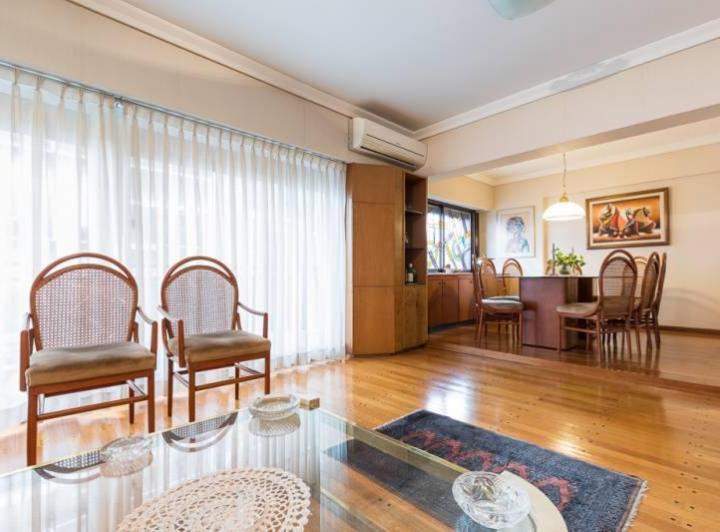 ALQUILER DEPARTAMENTO 4 AMBIENTES CON OFFICE BELGRANO CON COCHERA. 3