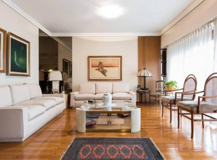 ALQUILER DEPARTAMENTO 4 AMBIENTES CON OFFICE BELGRANO CON COCHERA. 2