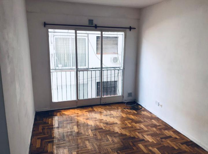 ALQUILER - DOS AMBIENTES - AV. CORRIENTES 5900 - PALERMO 2