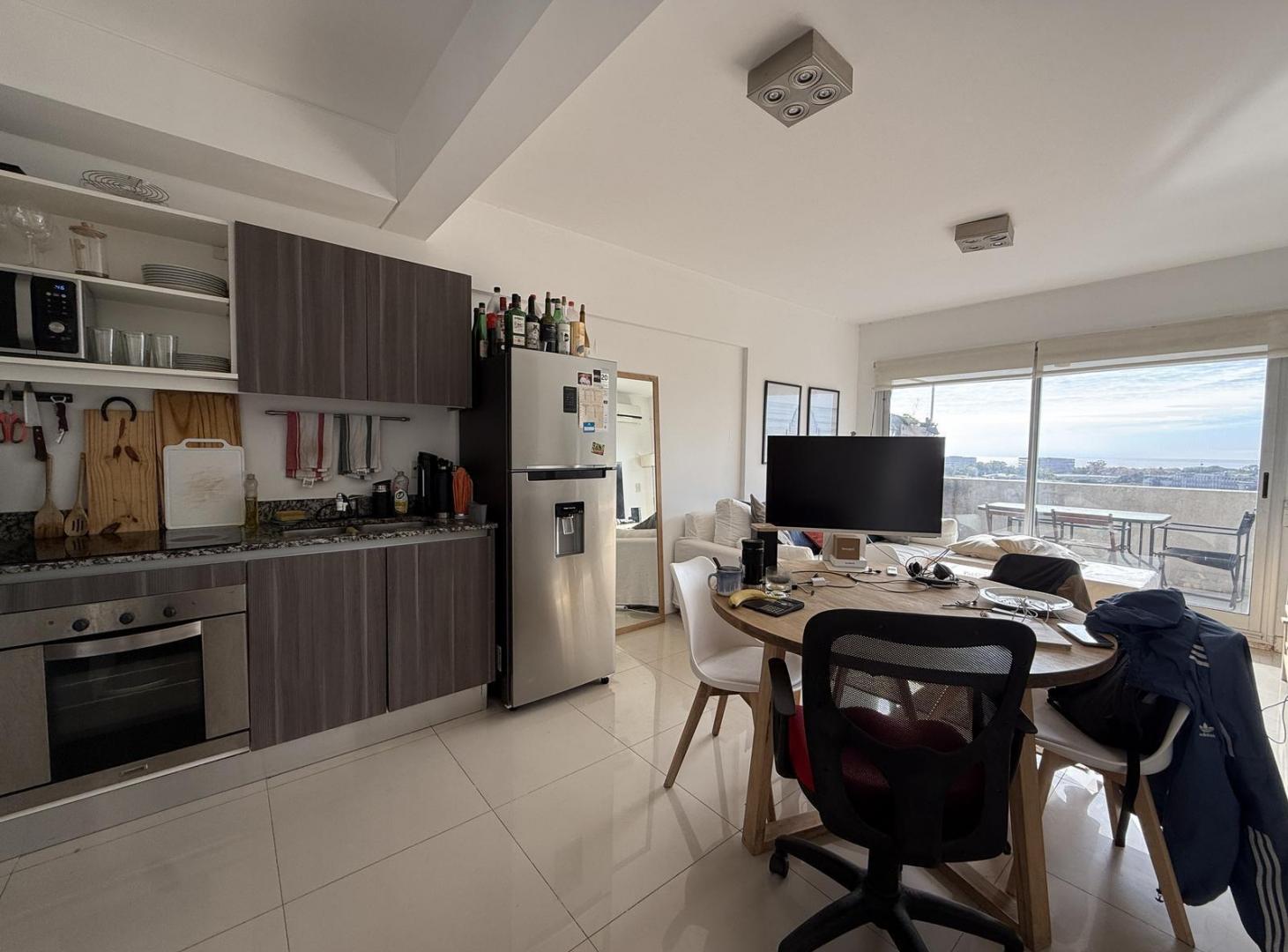 Foto de VENTA DOS AMBIENTES CON TERRAZA Y VISTA RIO BELGRANO, imagen 3