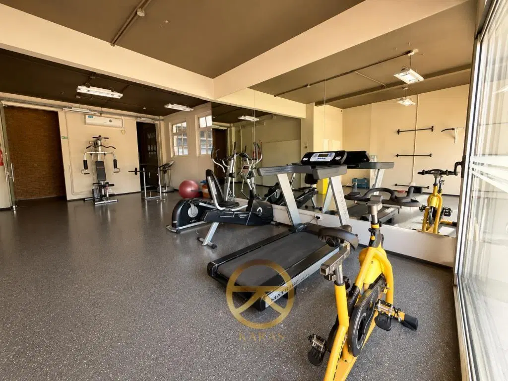 Venta Loft apto profesional en edifcio estilo insustrial en Colegiales 4