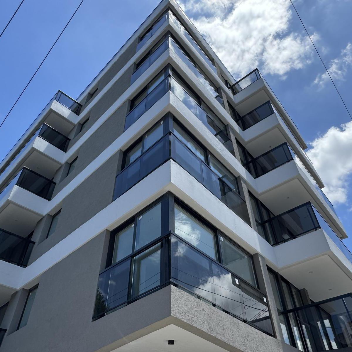 Entrega Inmediata · Blue Cramer · Hermoso 2 Amb Balcón en L · Apto Profesional! 1