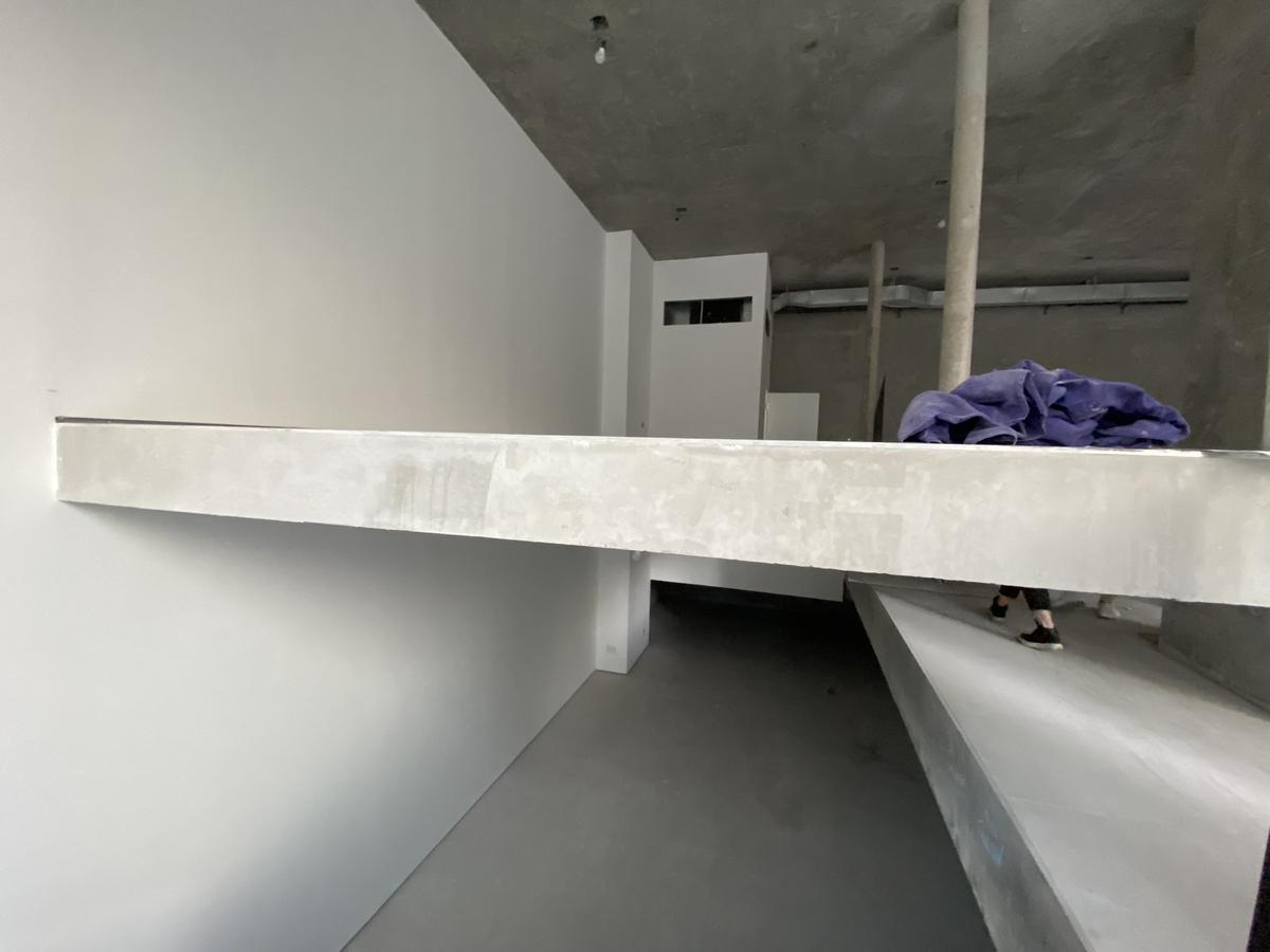 Venta Espectacular Local Sobre Directorio 151 m² 1