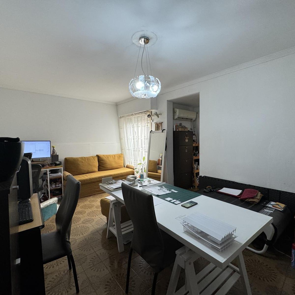 Venta: 2 Ambientes · Súper Luminoso! Bajas Expensas! 1
