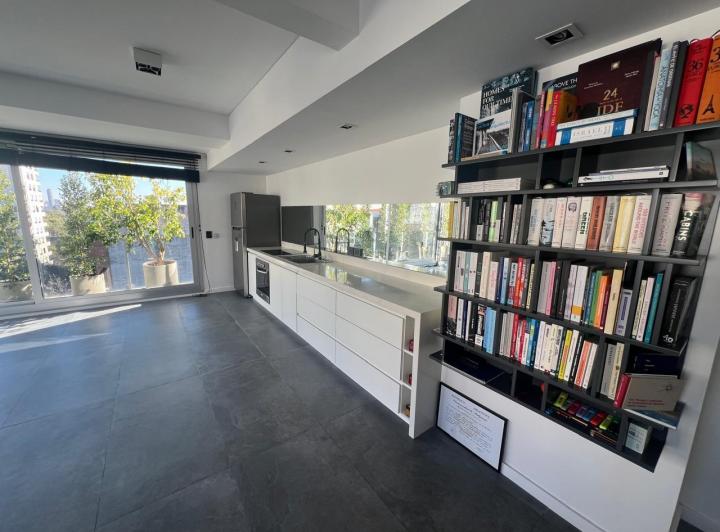 Venta: 3 ambientes con increible terraza con parrilla propia y solarium - lujo total 2