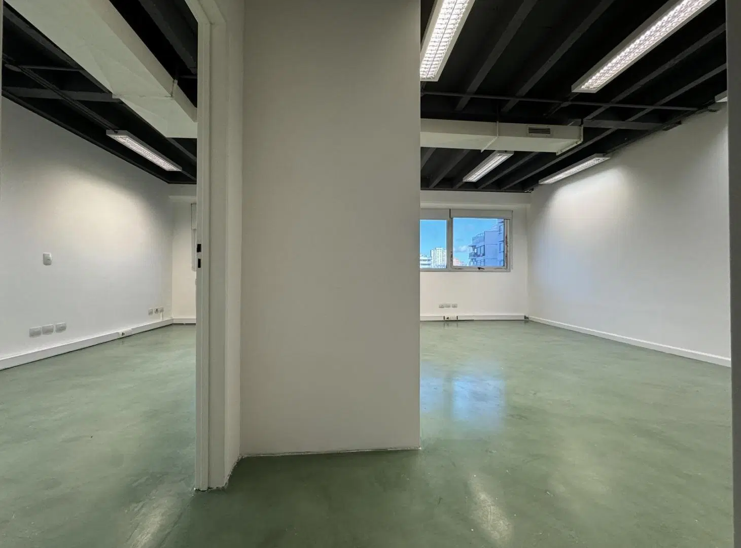 Alquiler: Hermosa oficina 2 ambientes de categoría - Edificio corporativo - super luminosa! 4