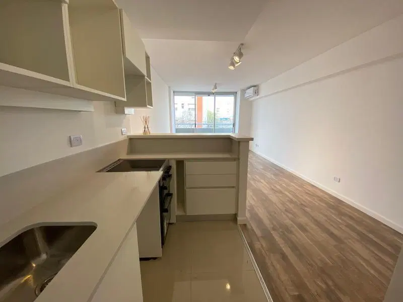Monoambiente apto profesional ideal oficina, showroom o estudio Amenities 100%! - NO APTO vivienda 4