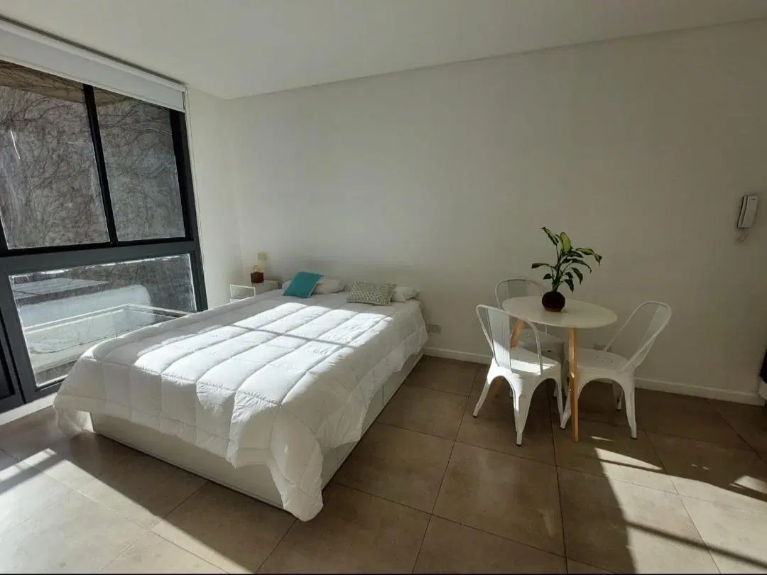 Venta: Precioso monoambiente • Apto profesional • Sum • Parrilla • Laundry 4