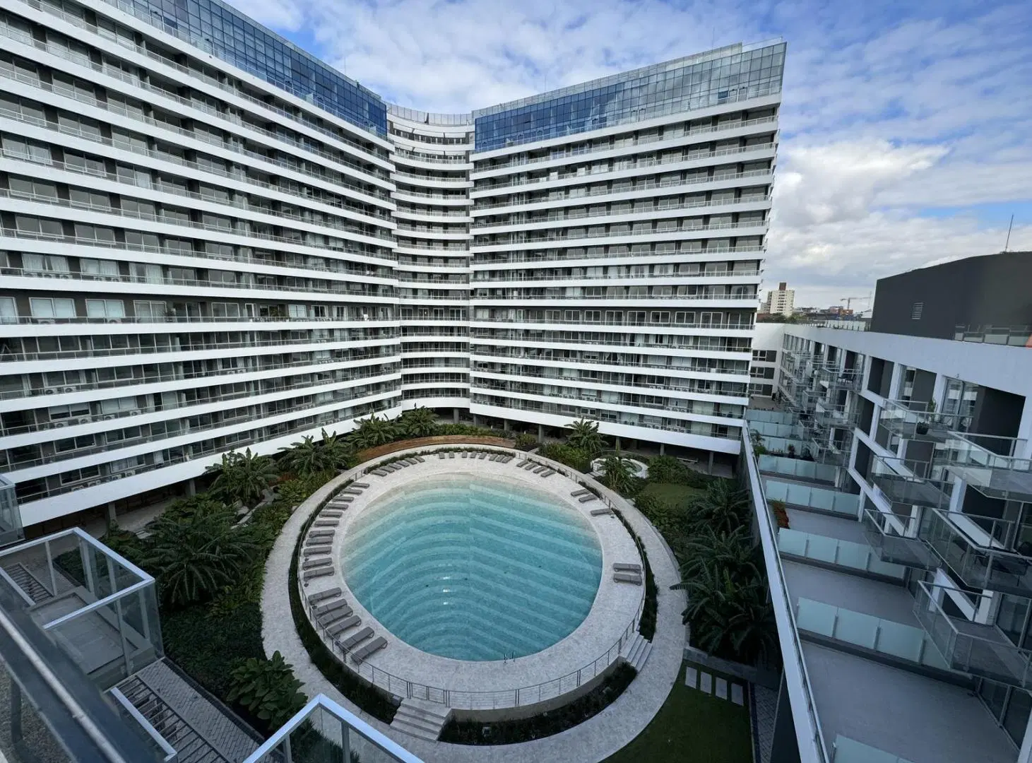 Concepción Live 2 amb suite y toilette cochera Amenities de lujo! 3