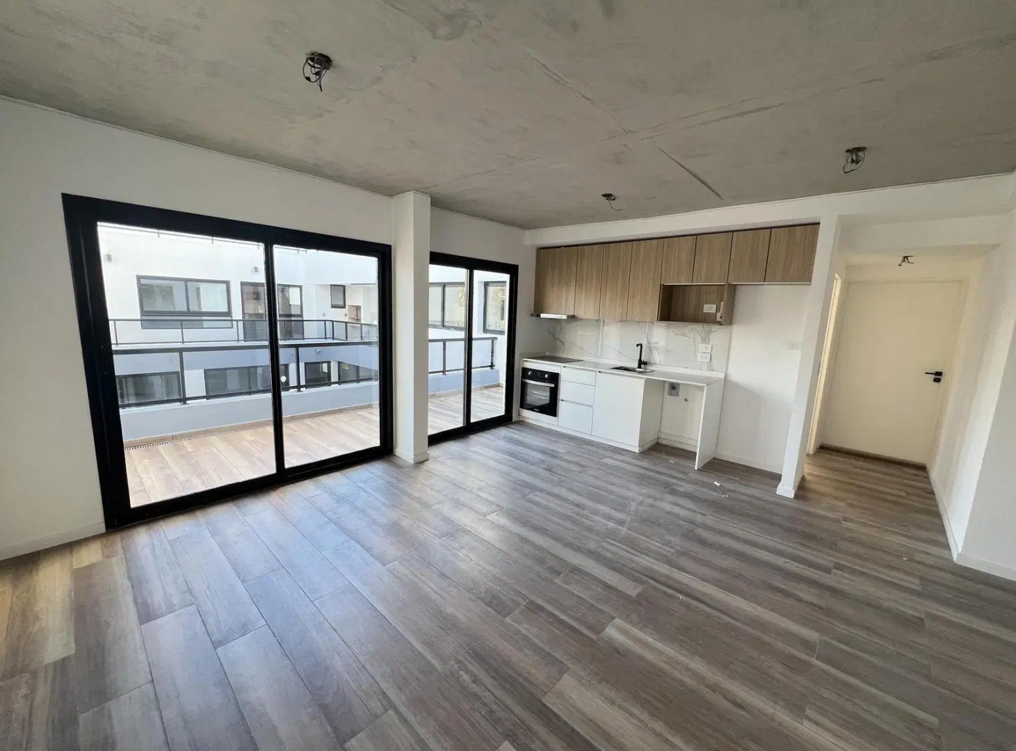 Venta: 2 ambientes de mucha categoría con terraza - Sum - Piscina - Solarium - Gimnasio -Parrillas 4