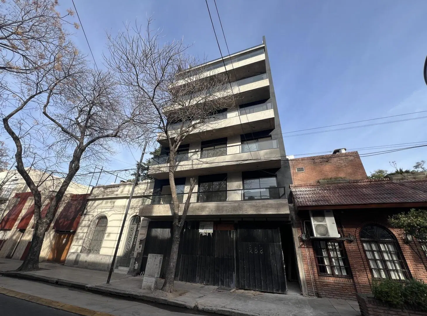 Departamento en ubicación estratégica entre Flores y Caballito 3