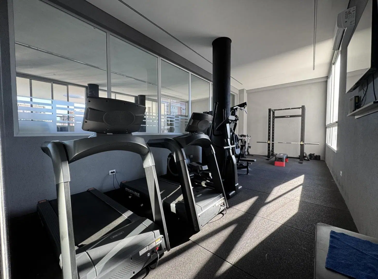 Venta departamento Palermo 2 ambientes amenities · Seguridad piscina cubierta y descubierta gimnasio 4