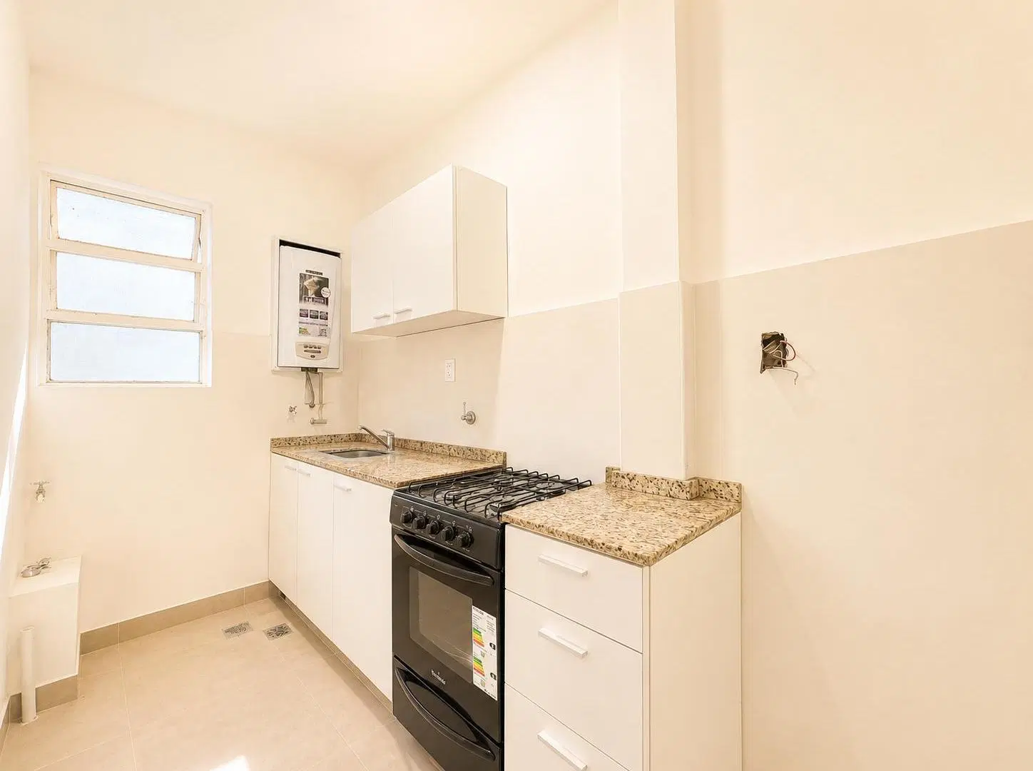 Venta Departamento 2 ambientes super luiminoso 3