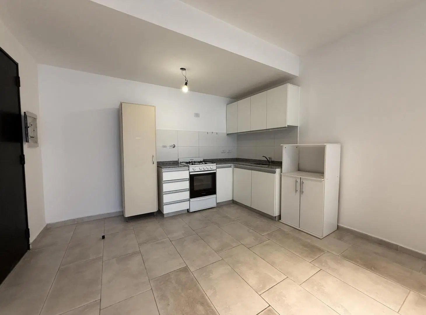Venta Hermoso monoambiente APTO PROFESIONAL · Súper luminoso! 3