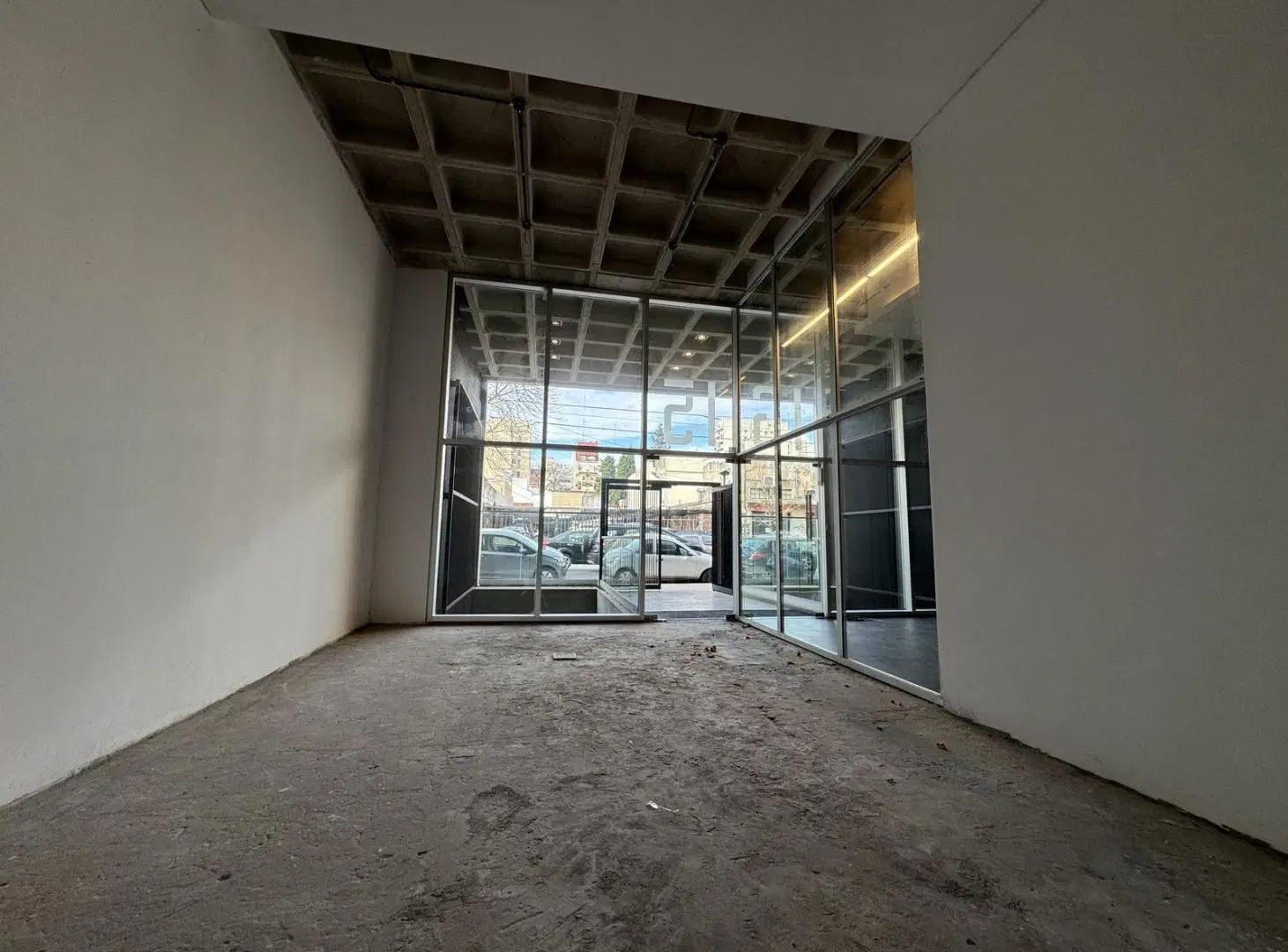 Alquiler Venta Local Comercial Belgrano Nuñez 2 plantas apto todo destino 2