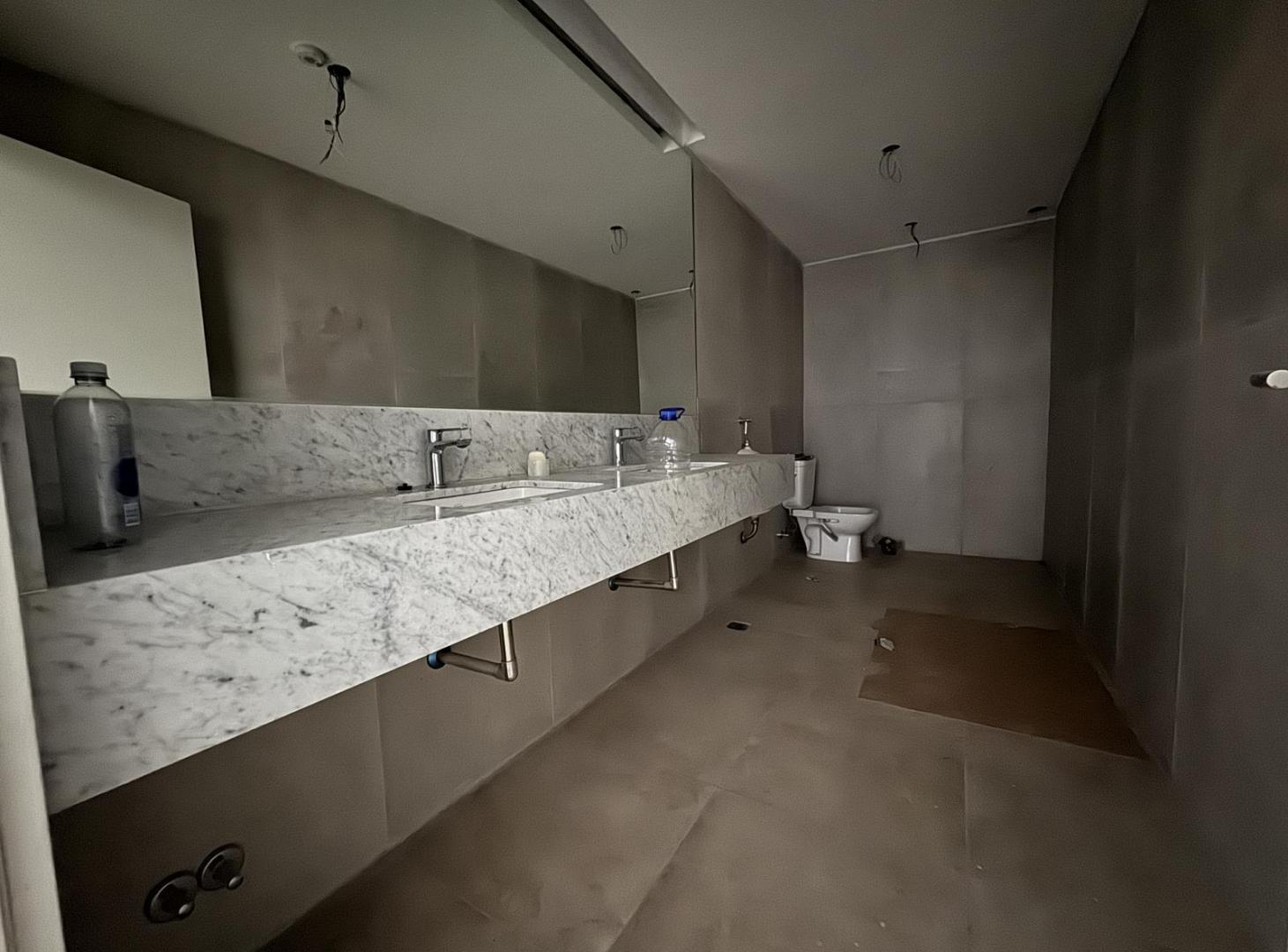 Alquiler Venta Local Comercial Belgrano Nuñez 2 plantas apto todo destino