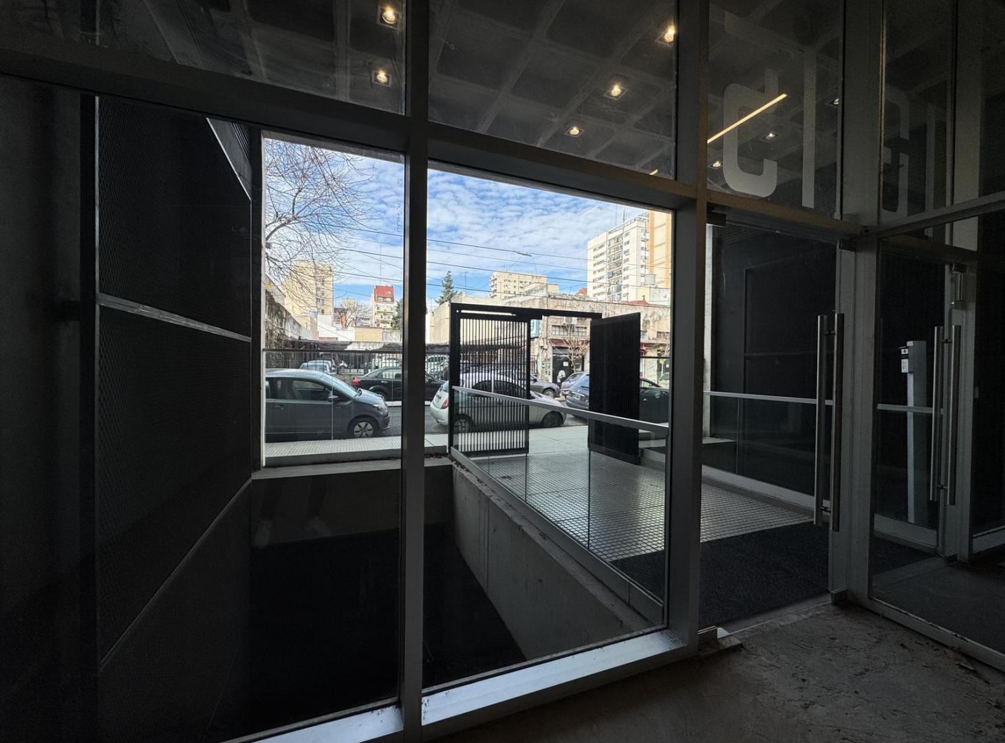 Alquiler Venta Local Comercial Belgrano Nuñez 2 plantas apto todo destino