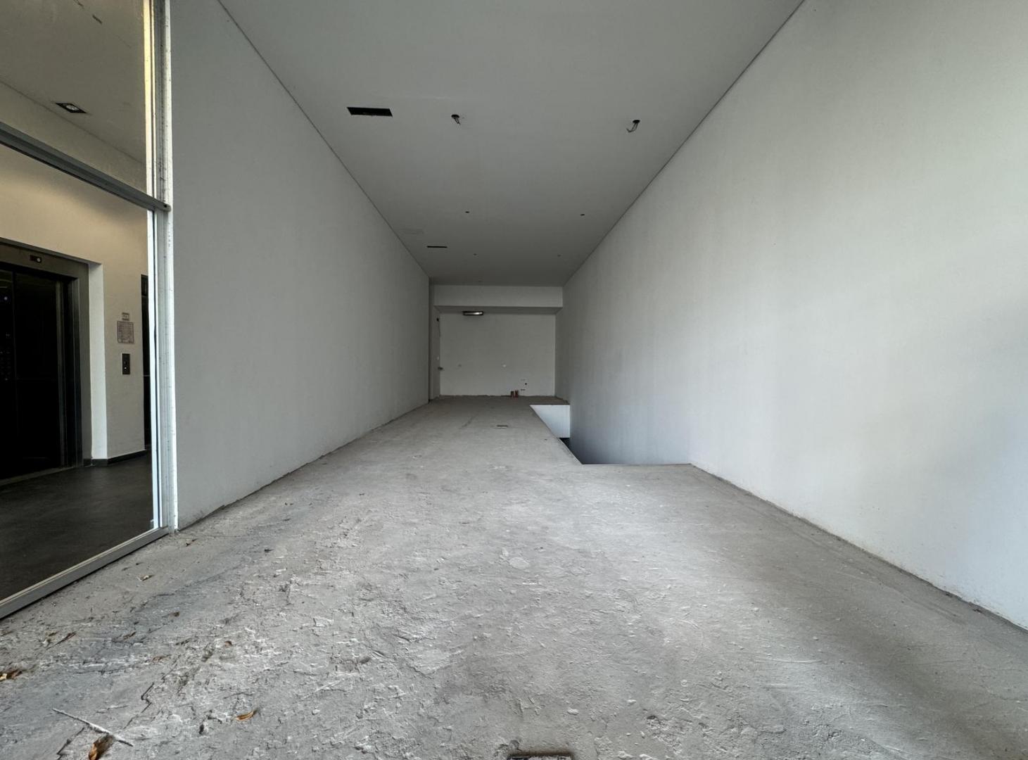Alquiler Venta Local Comercial Belgrano Nuñez 2 plantas apto todo destino