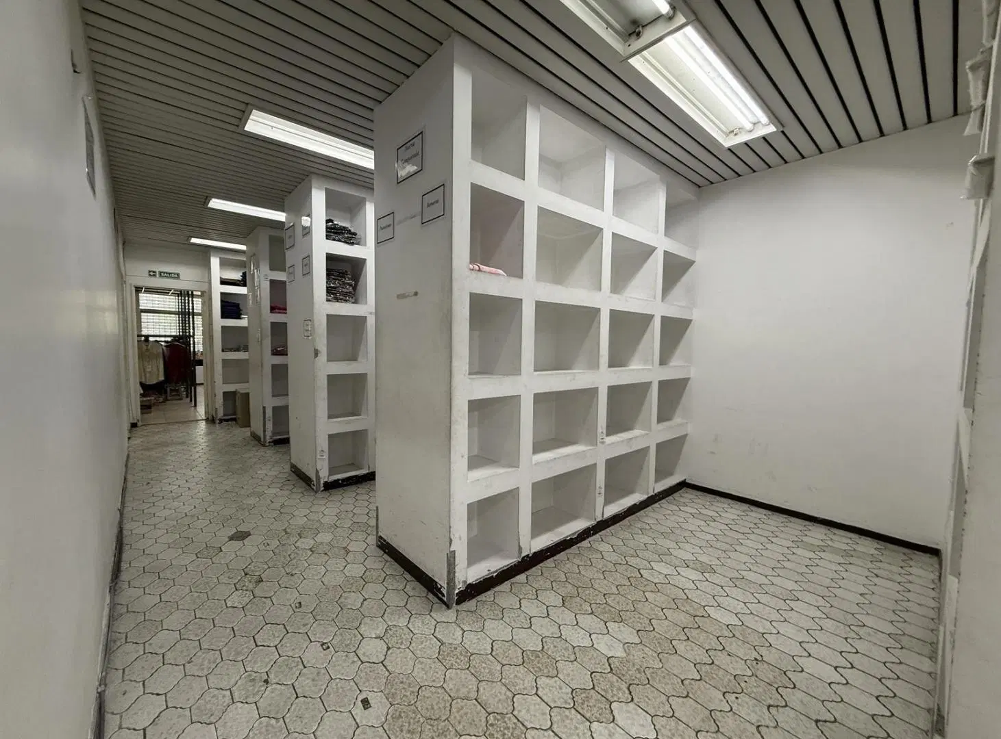 Venta Edificio Comercial con Local en Palermo Villa Crespo sobre Avenida 5