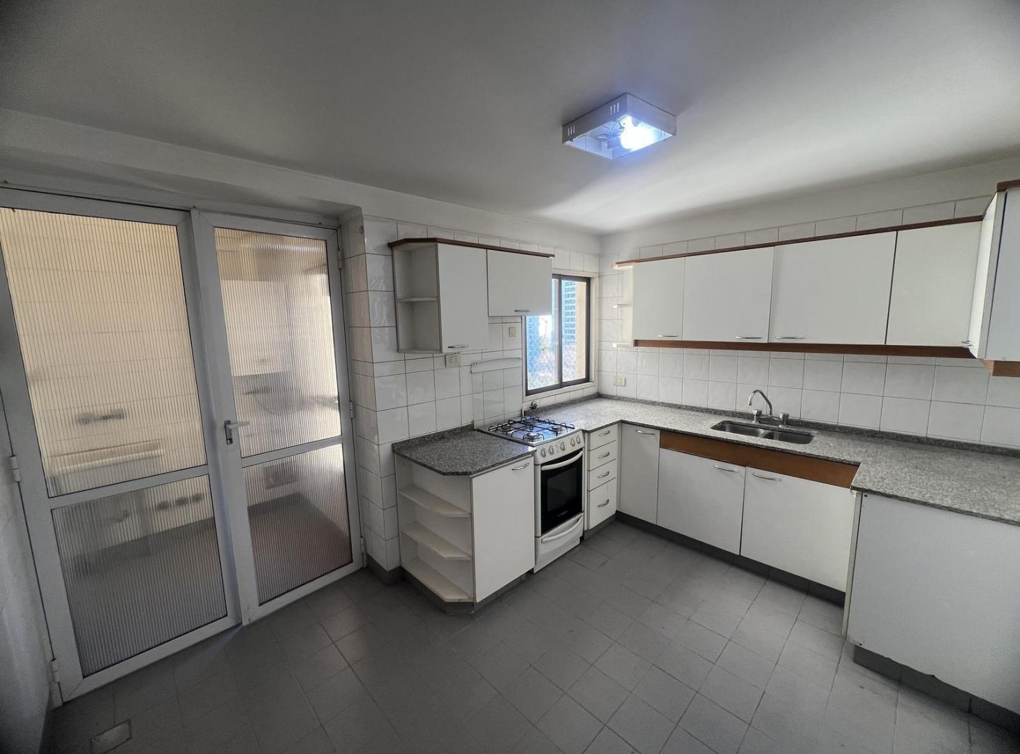 Foto de Venta: Hermoso 4 ambientes - 96 mts. - 2 cocheras - Apto crédito, imagen 4