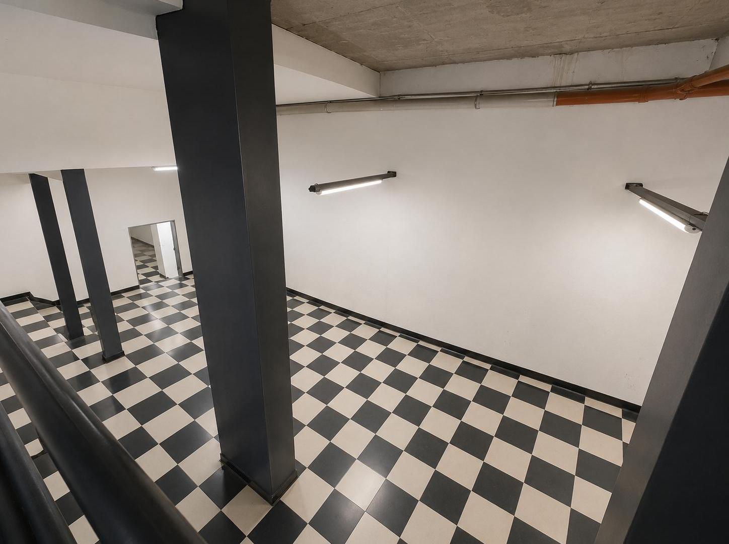 Foto de ALQUILER LOCAL COMERCIAL SOBRE AVENIDA 270m2, imagen 4