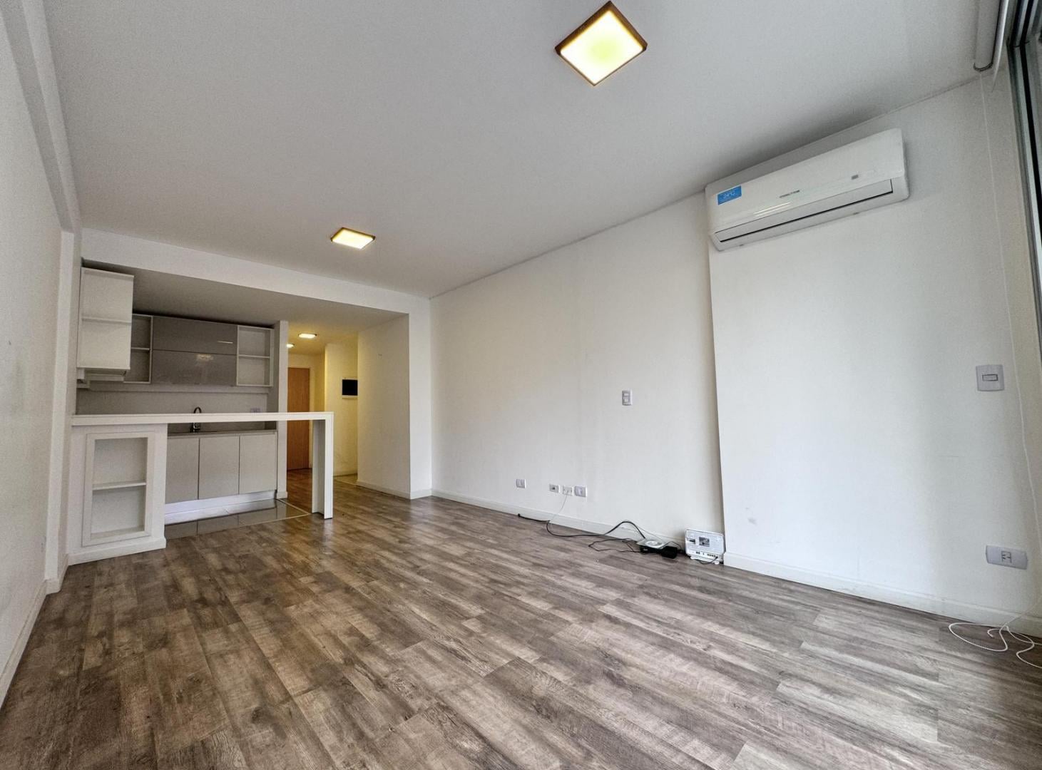 Foto de Alquiler apto profesional Vivienda oficina consultorio showroom, imagen 4