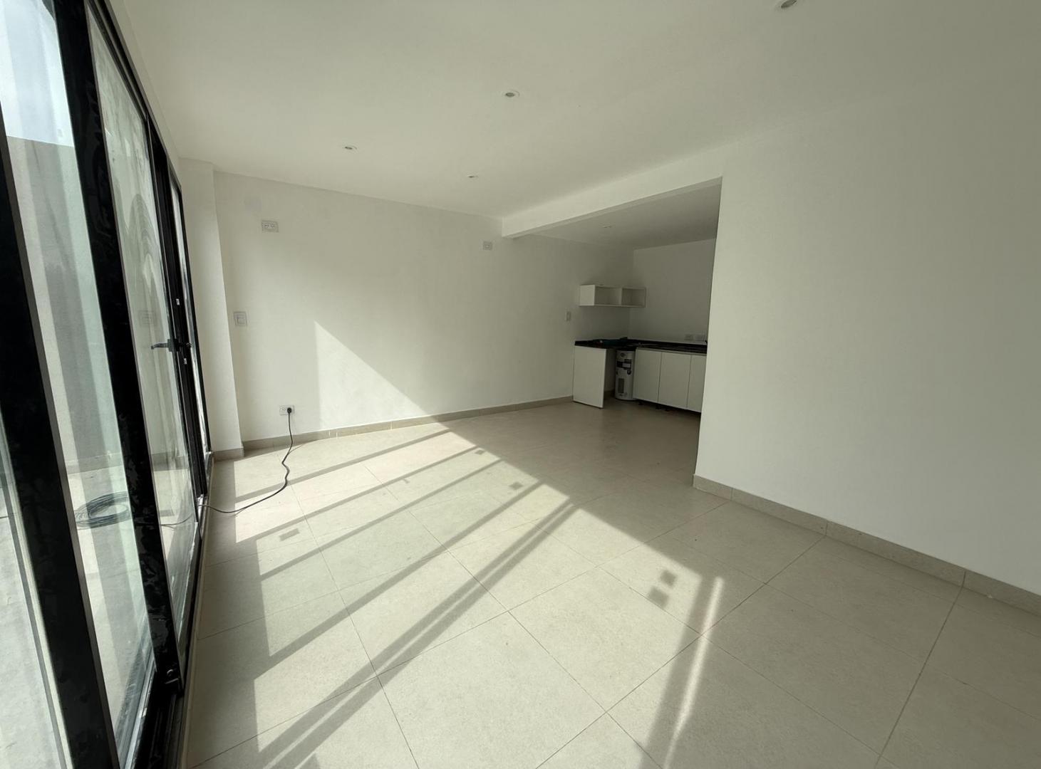 Foto de ALQUILER PH SIN EXPENSAS a estrenar 3 ambientes con terraza Super, imagen 5