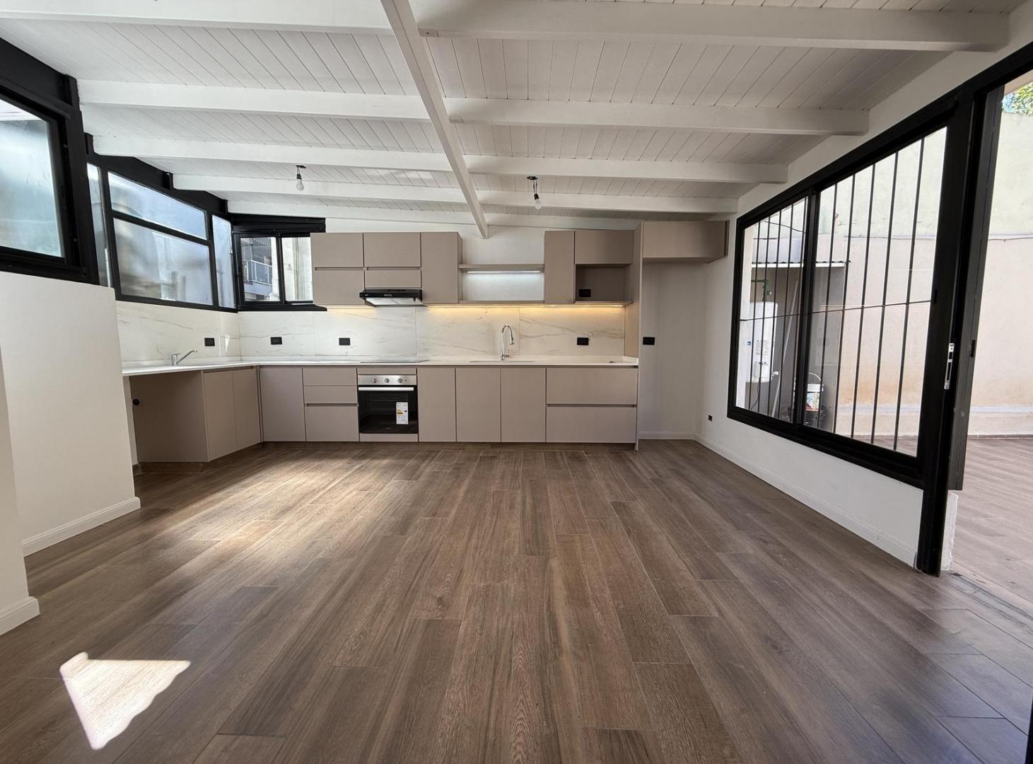 Foto de VENTA PH Caballito Villa Crespo 4 ambientes hecho a nuevo reciclado, imagen 2