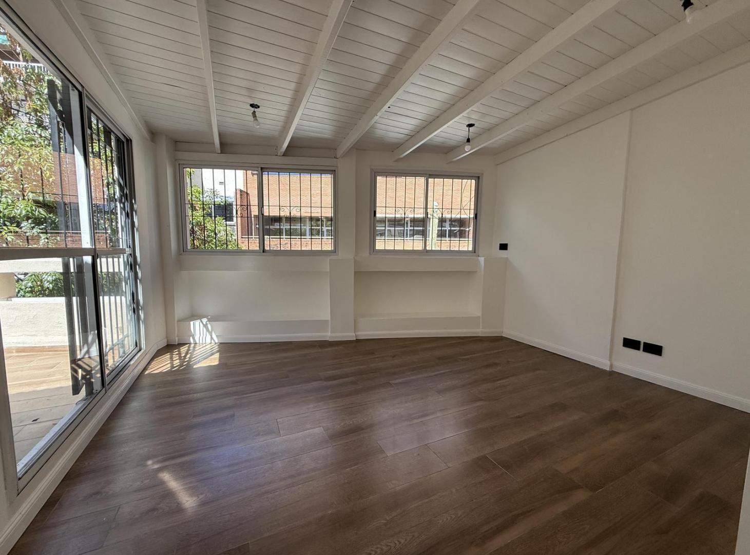 Foto de VENTA PH Caballito Villa Crespo 3 ambientes hecho a nuevo listo para, imagen 3