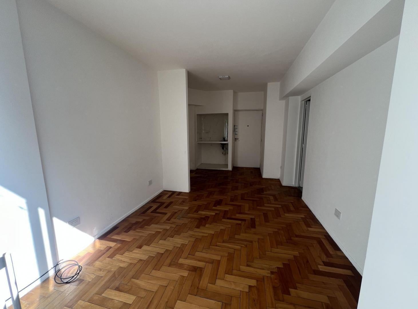 Foto de VENTA CAÑITAS Apto profesional VIVIENDA u OFICINA / CONSULTORIO Bajas, imagen 4