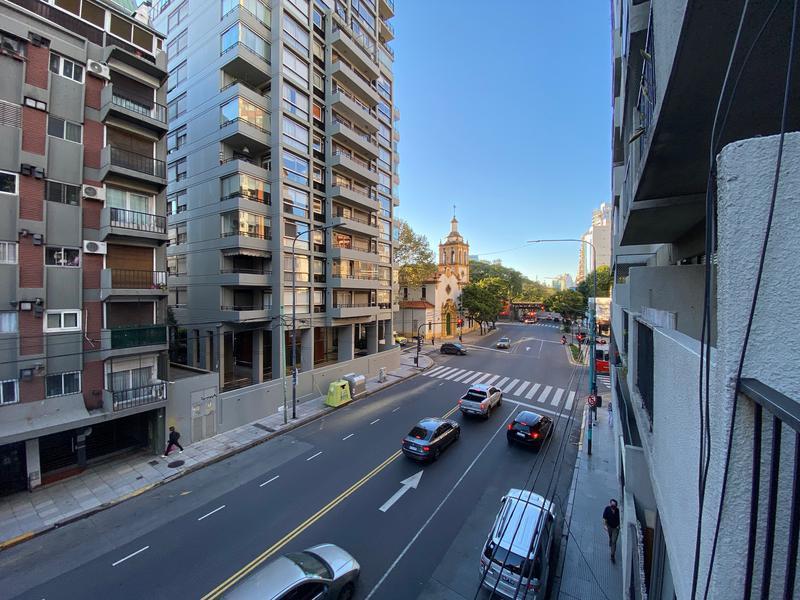 Foto de VENTA CAÑITAS Apto profesional VIVIENDA u OFICINA / CONSULTORIO Bajas, imagen 3
