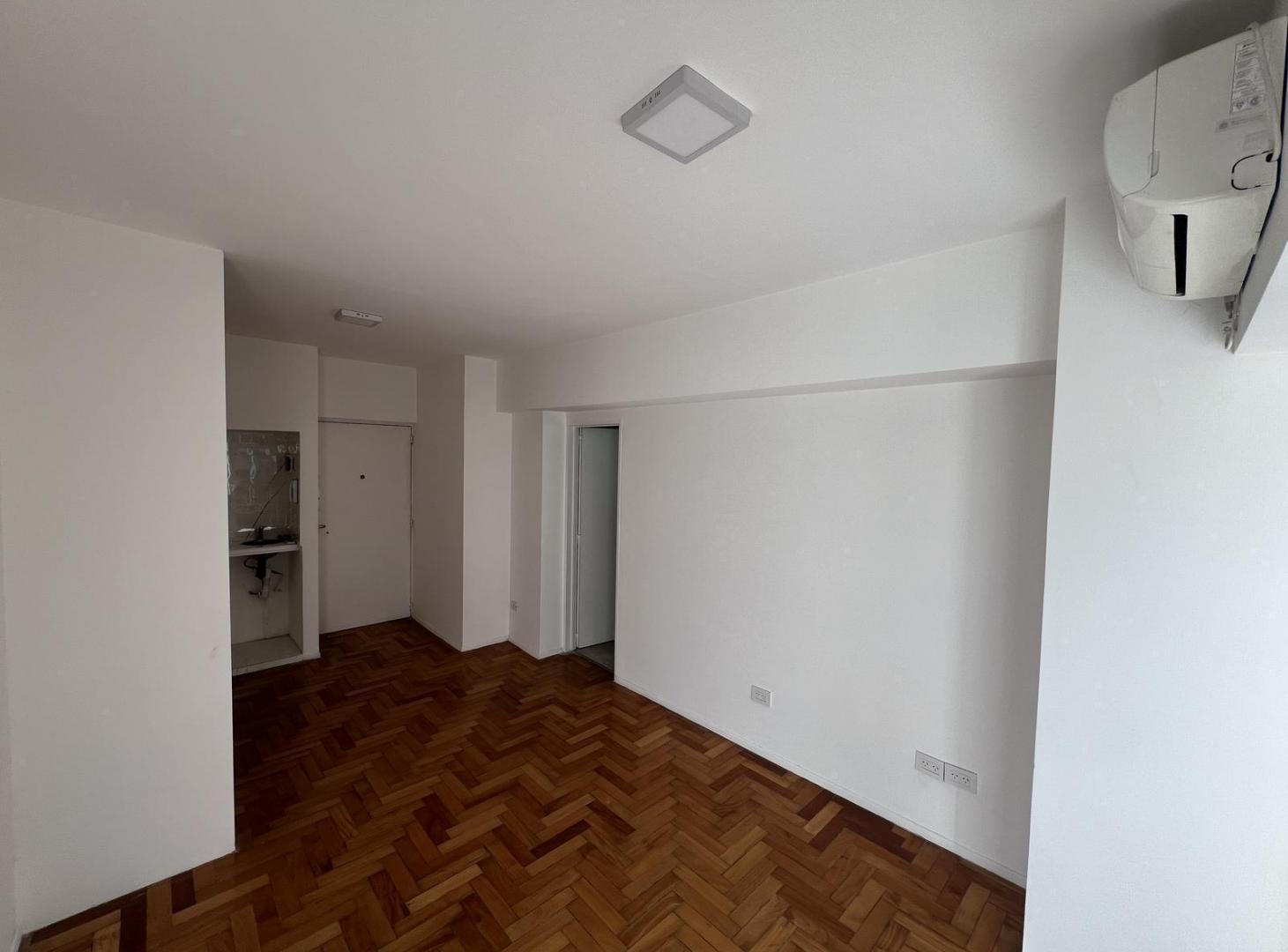 Foto de VENTA CAÑITAS Apto profesional VIVIENDA u OFICINA / CONSULTORIO Bajas, imagen 1
