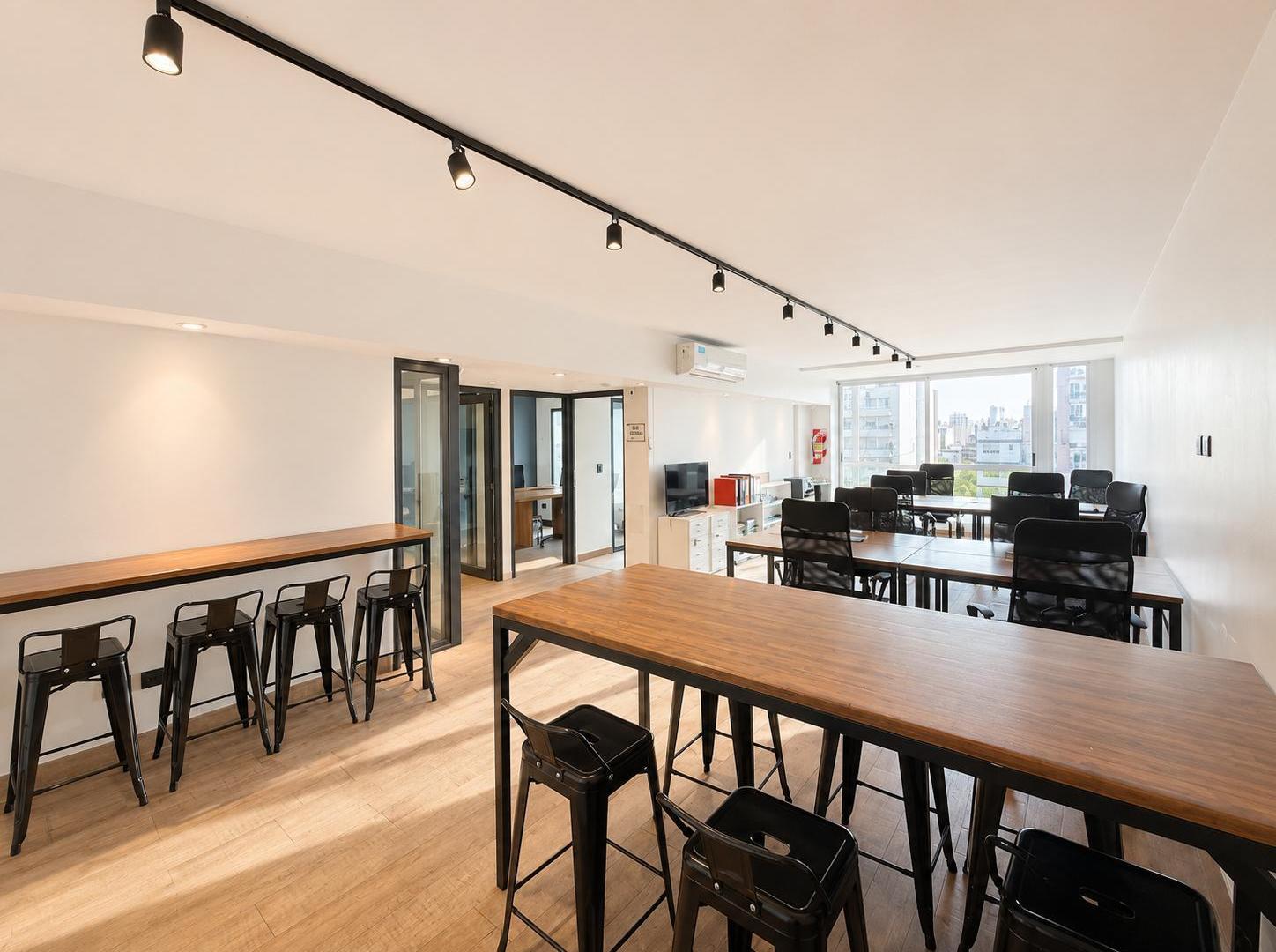 Foto de Venta Oficina en Belgrano Nuñez como a estrenar 5 ambientes hecha a, imagen 2
