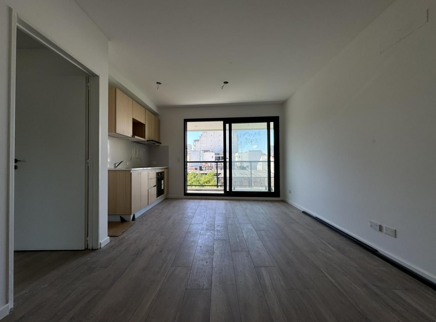 Foto de ALQUILER Hermoso 2 ambientes · Super luminoso! Apto profesional, imagen 3