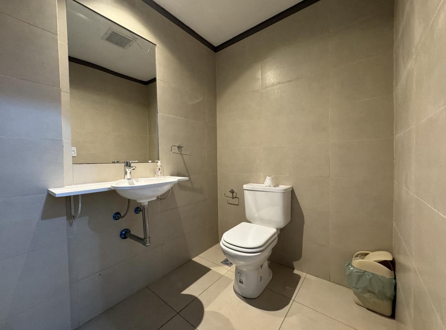Foto de VENTA CON RENTA: Excelente Local comercial sobre Avenida Córdoba · 67, imagen 4