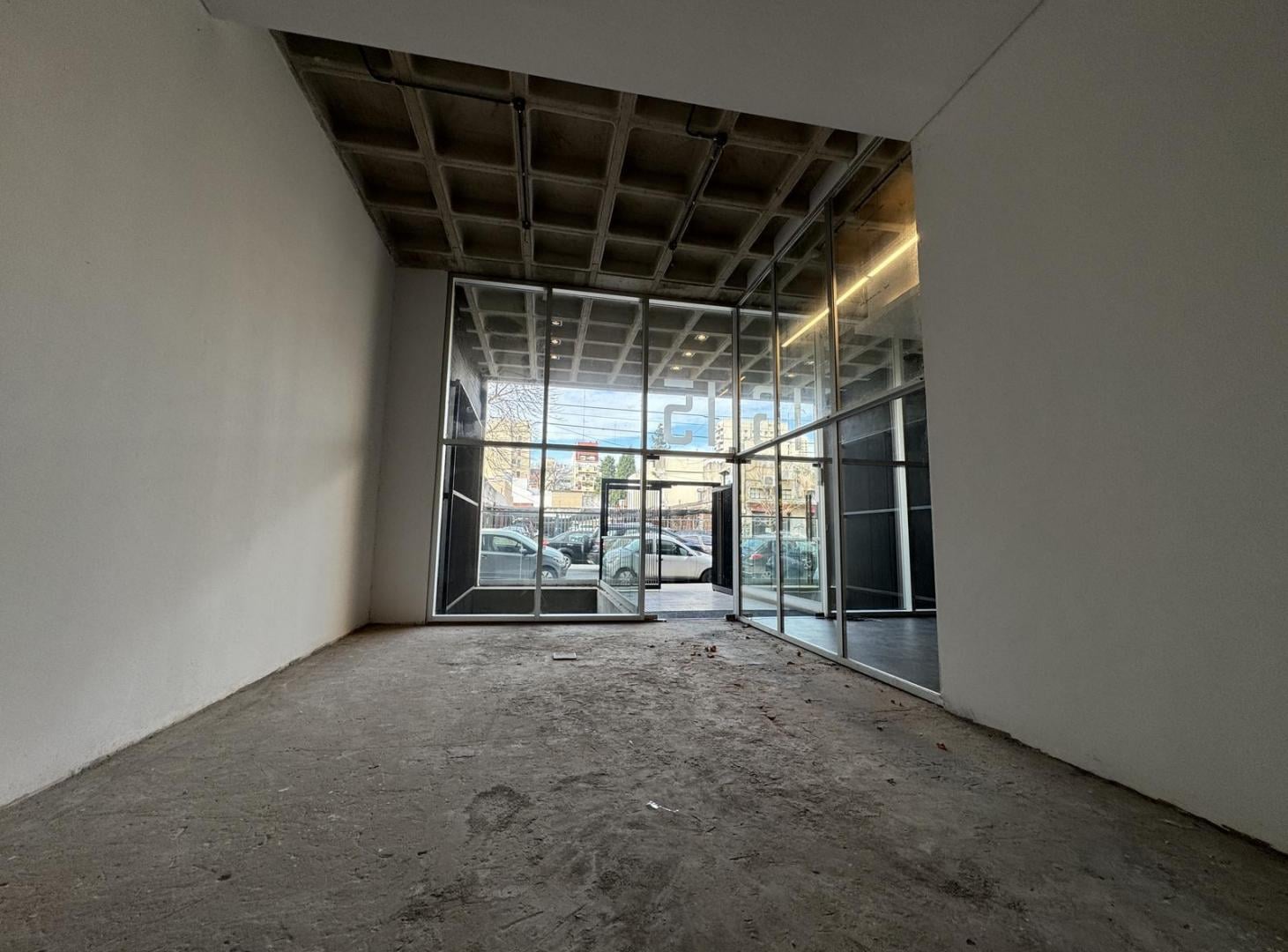 Foto de Alquiler Venta Local Comercial Belgrano Nuñez 2 plantas apto todo, imagen 2