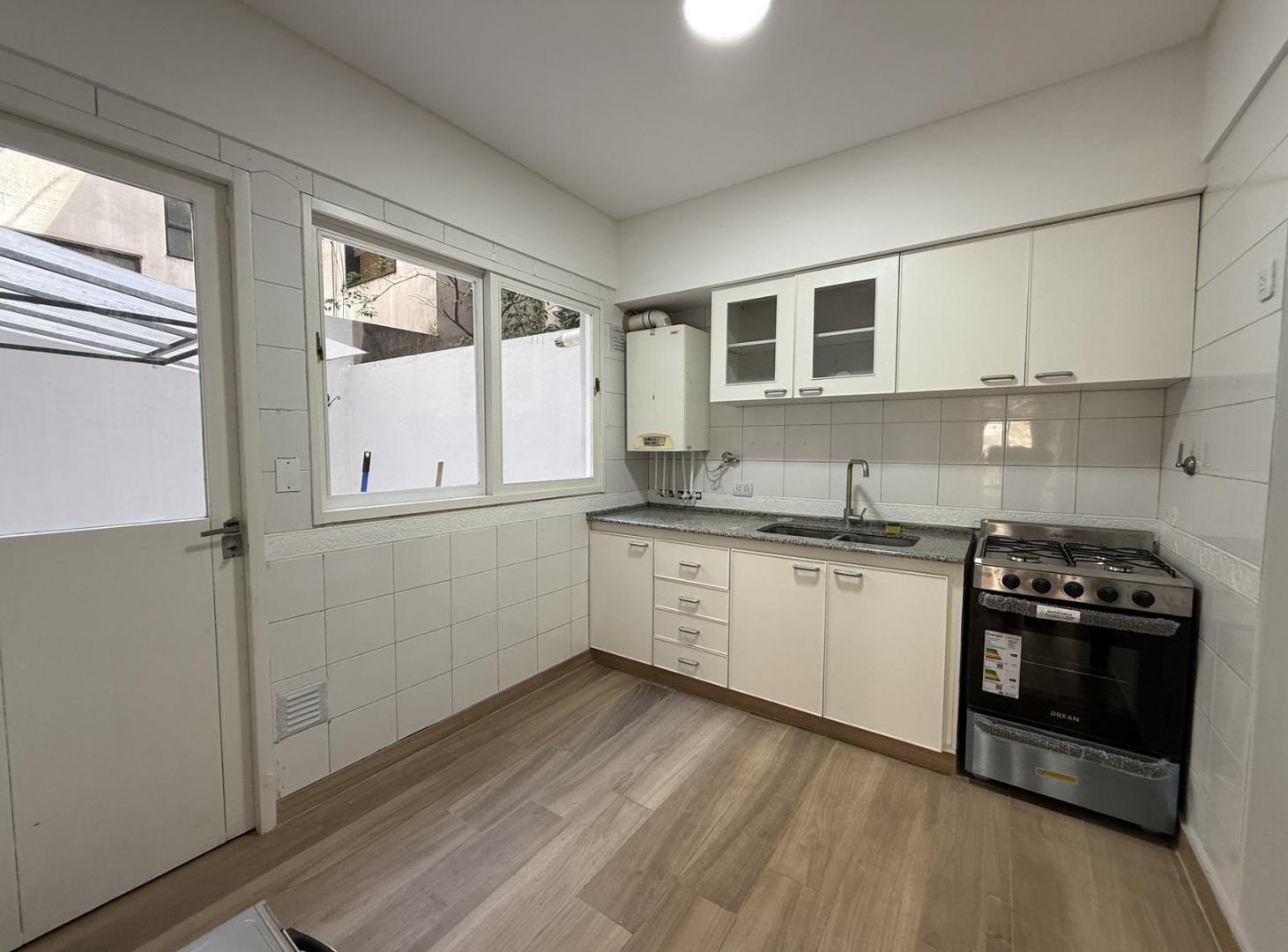 Foto de ALQUILER Departamento 3 ambientes baño y toilette patio y terraza, imagen 5