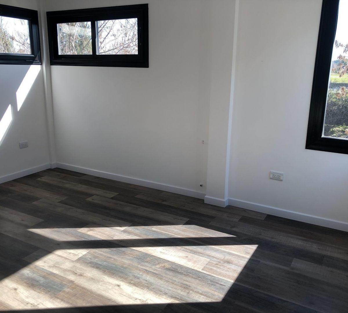 Venta, Casa, 5 Amb. Hudson 4