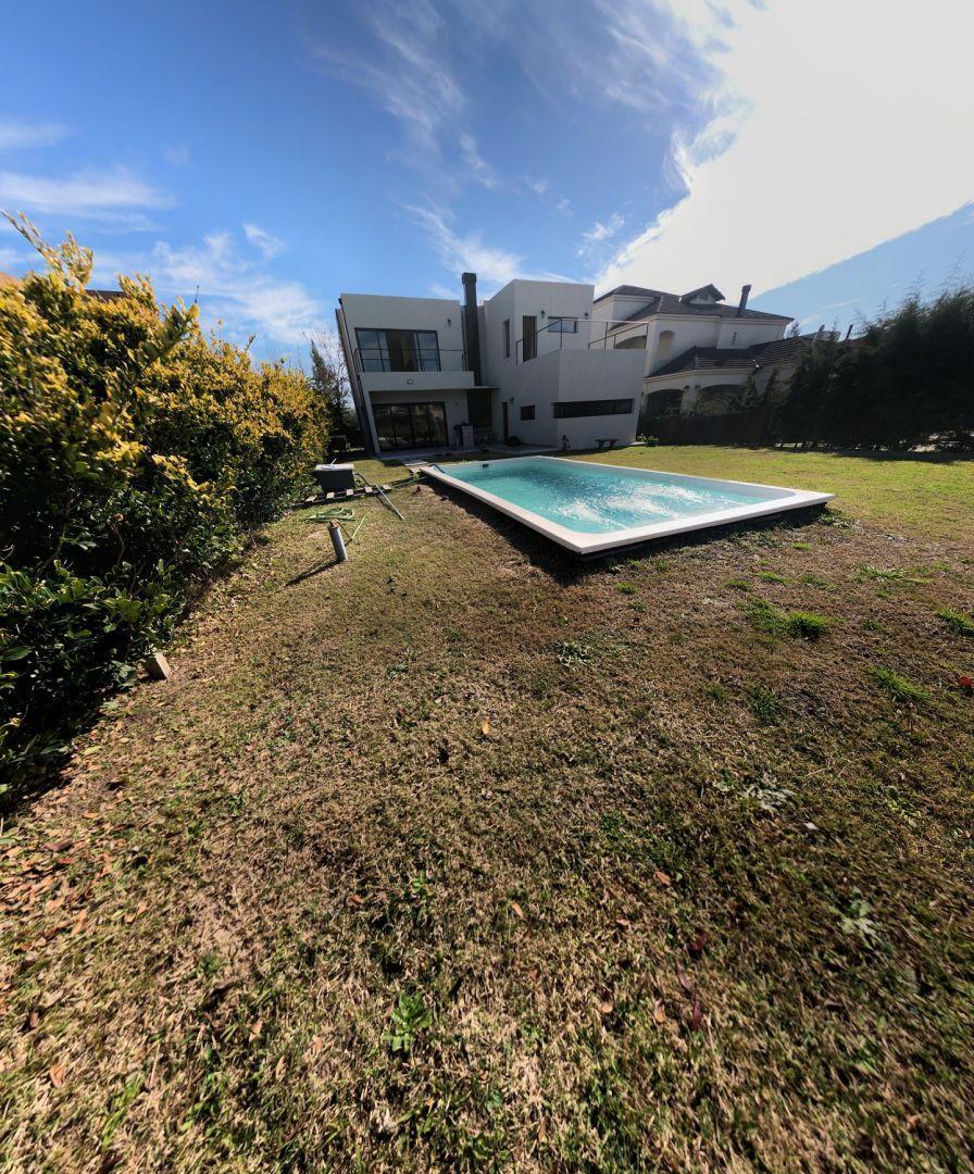 Venta, Casa, 5 Amb. Hudson 3