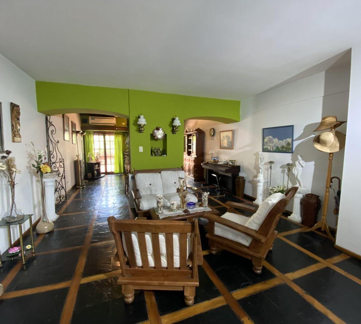 Venta, Departameneto, 4 Amb. Cochera, Parrilla 3