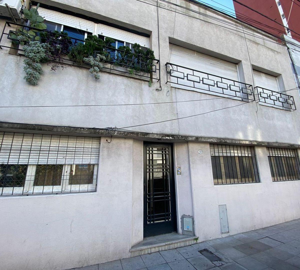 Venta, PH, 3 Ambientes, Avellaneda Centro, Patio, Al Frente 4
