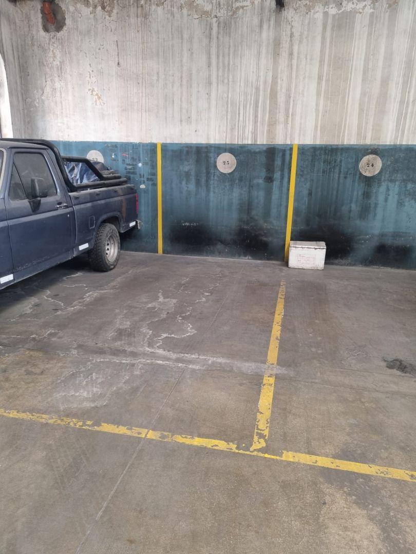 Venta, Cochera, Centro de Avellaneda, Cubierta y Fija 5