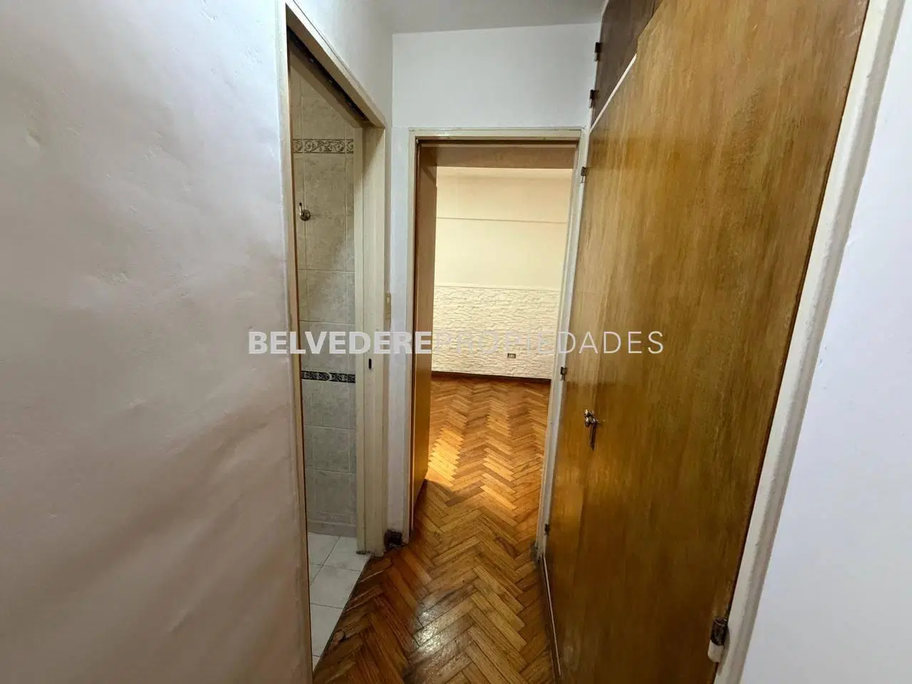 Vista al Este y pisos de madera: 2 amb. apto crédito en pleno Avellaneda 5