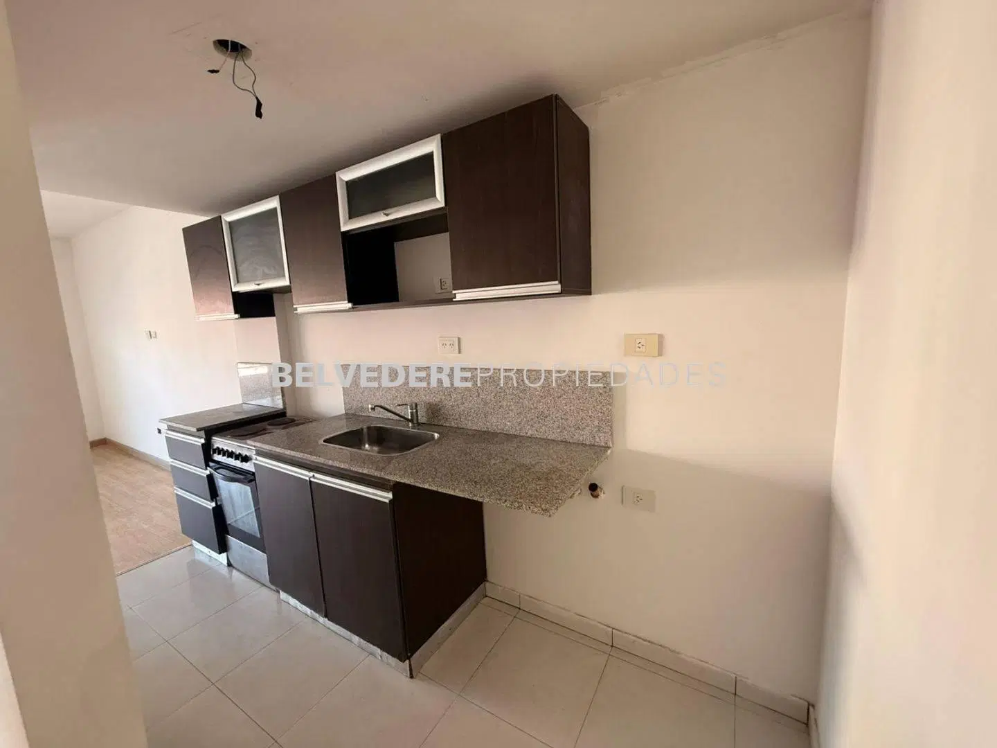 2 Ambientes Semipiso al Frente con Balcón Arenales 269 | Luminoso y Ventilació 5