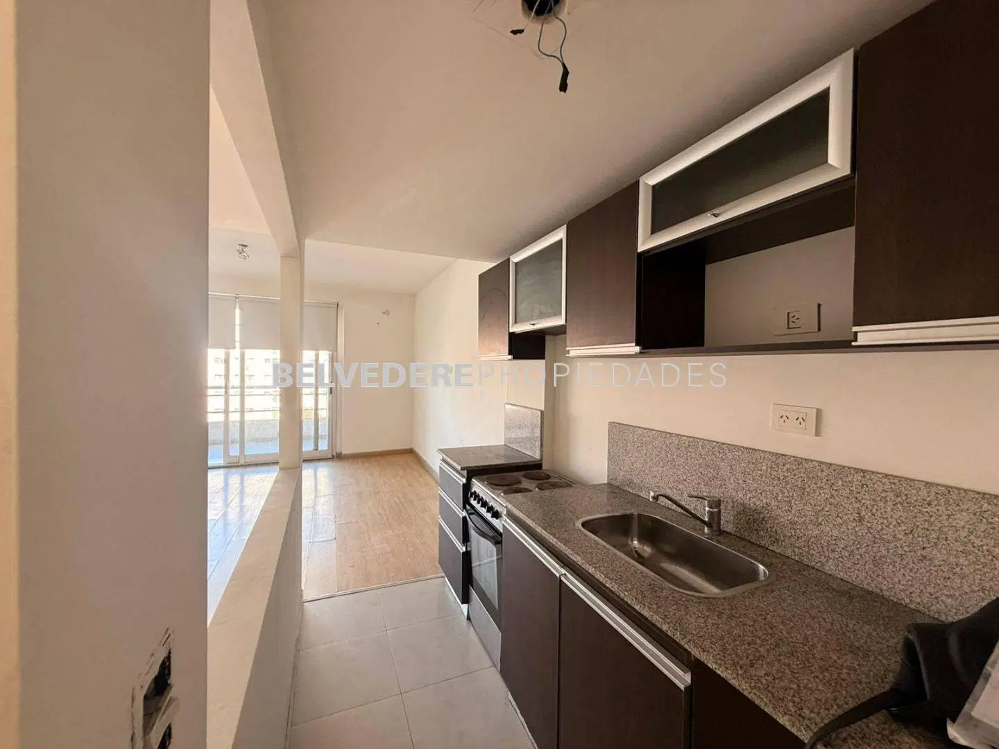 2 Ambientes Semipiso al Frente con Balcón Arenales 269 | Luminoso y Ventilació 4