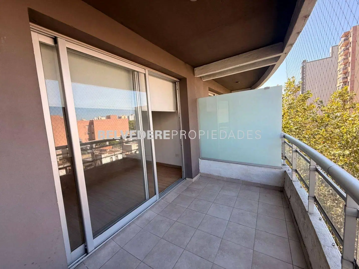2 Ambientes Semipiso al Frente con Balcón Arenales 269 | Luminoso y Ventilació 8