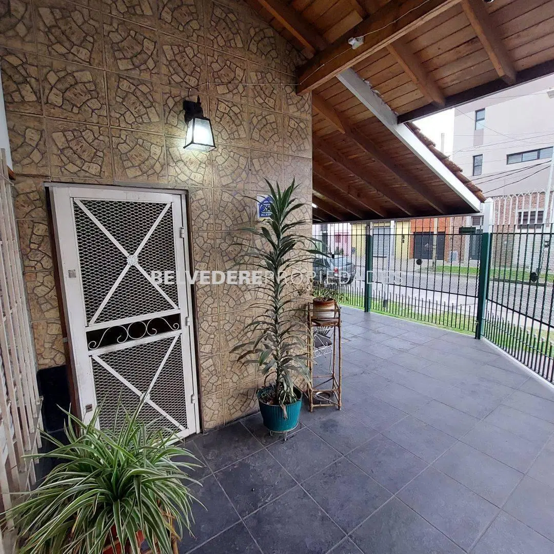 alquiler, casa, 3 ambientes, lote propio, cochera 3