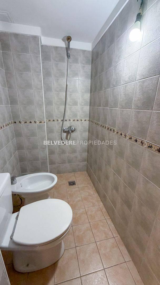 Foto de Semipiso de 4 ambientes con garage en Av. Mitre  Sarandí, imagen 4