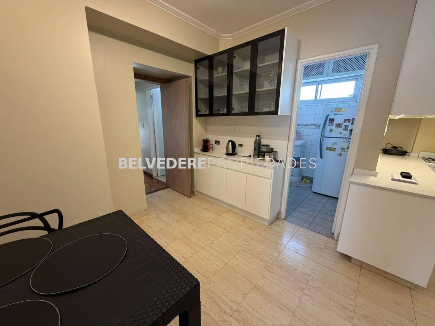 Foto de Semipiso 4 amb. apto crédito en último piso, edificio francés - Centro, imagen 4