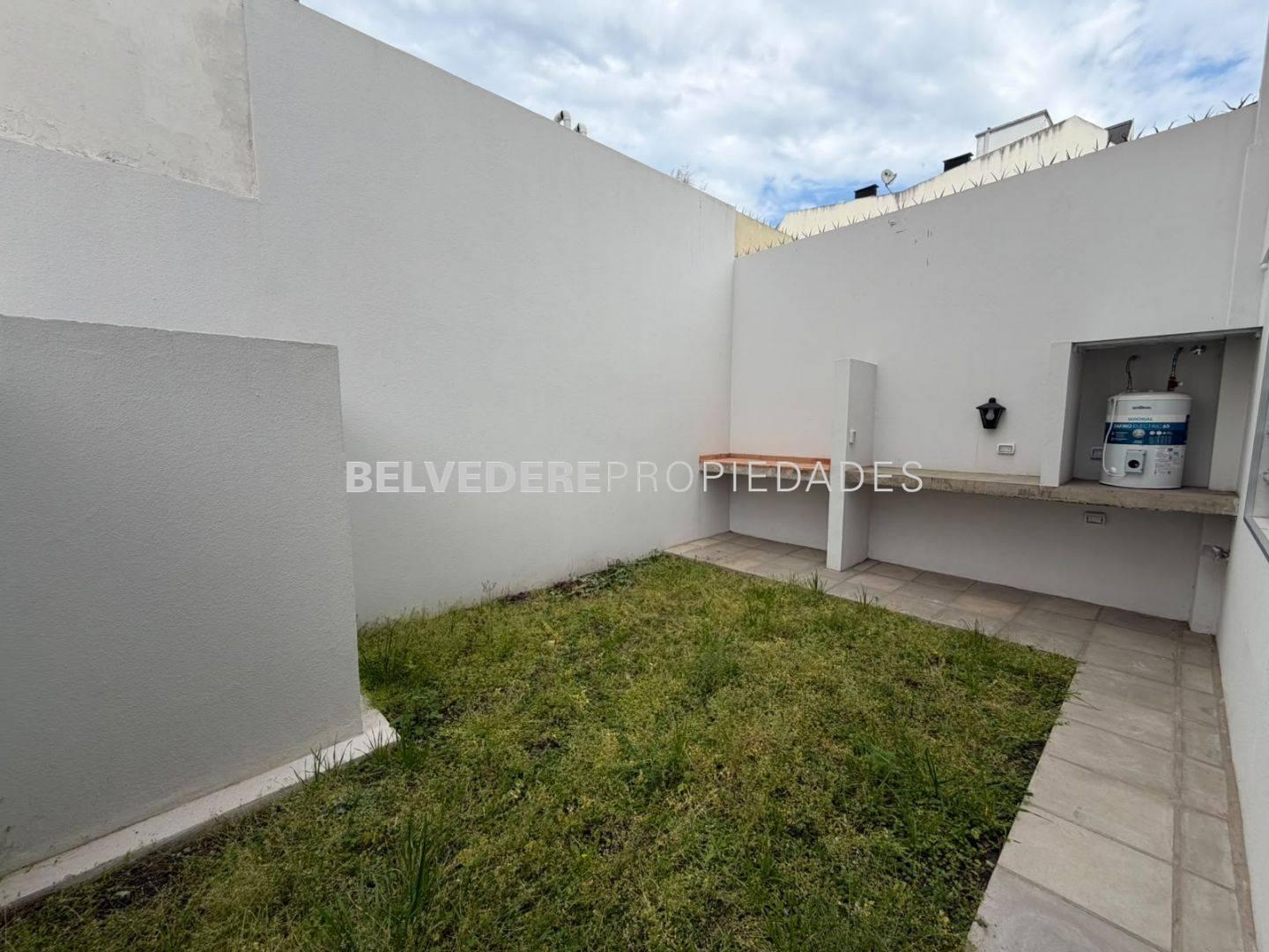 Foto de Departamento 3 ambientes a estrenar con patio y cochera doble - Banfield, imagen 4